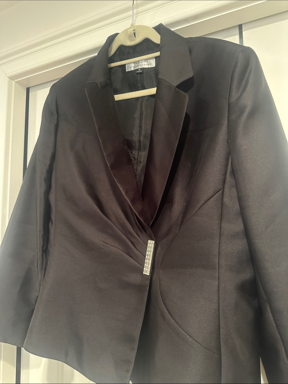 Tailored Black Satin-Trim Blazer with Jeweled Clasp